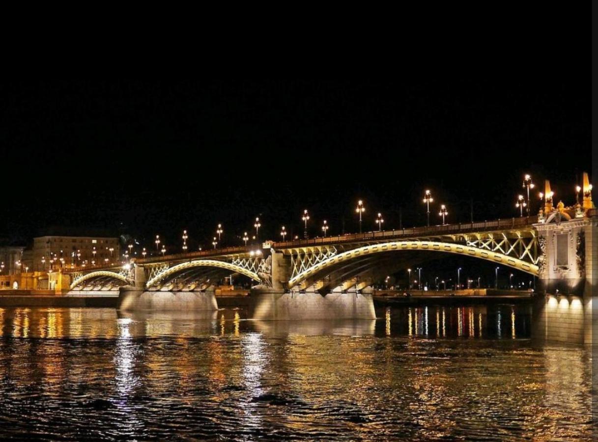 Riverside Mansion Budapest Bagian luar foto